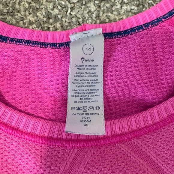 Ivivva Lululemon Pink Athletic Fly Tech Short Sleeve T-Shirt Girls Size Large 14 - Picture 5 of 10